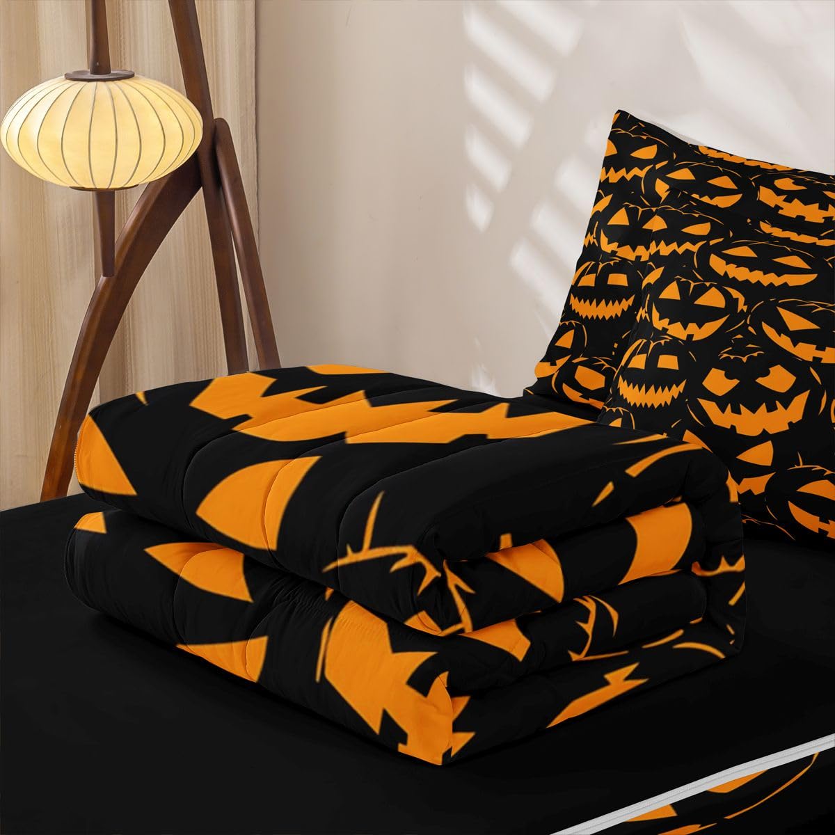 Feelyou Spooky Pumpkin Zipper Bedding Queen Halloween Themed Bedding Sets for Kids Boys Girls Trick or Treat Comforter Set with Fitted Sheet 2 Pillowcases Graveyard One Zipper Bed Set for All Seasons