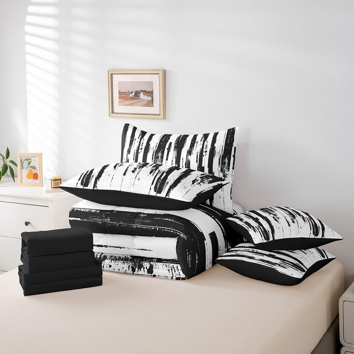 Erosebridal 7Pcs Black and White Boho King Comforter Set,Geometric Striped Abstract Bed in A Bag for Women Men Teens,Modern Art Aesthetic Bedding,White and Black Ink Quilt Set with Pillowcases