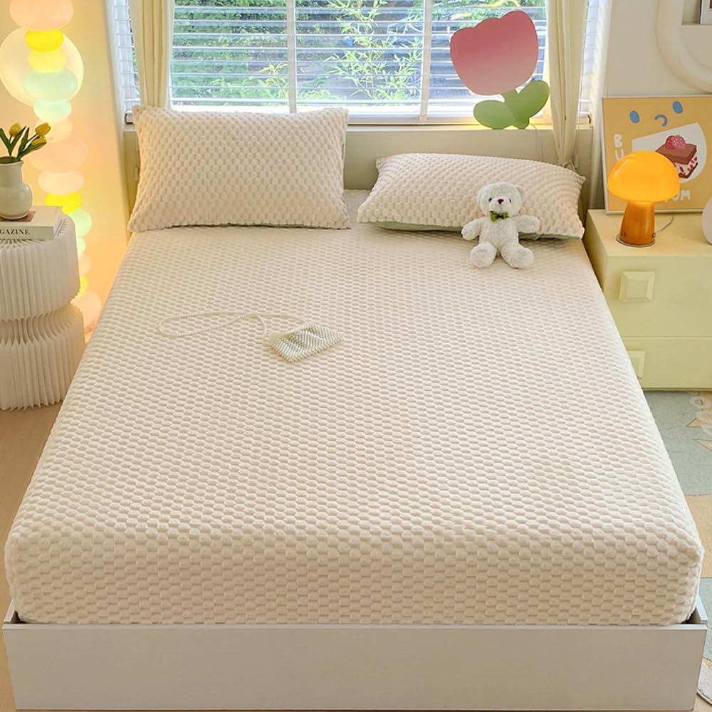 ZIQINPSQ Cozy Fleece Fitted Sheet Full Size - Ultra Soft Fuzzy Bed Sheets for Winter, Deep Pocket 15'' Velvet Plush Bottom Sheet Only (Anti-Static & Warm), Off White