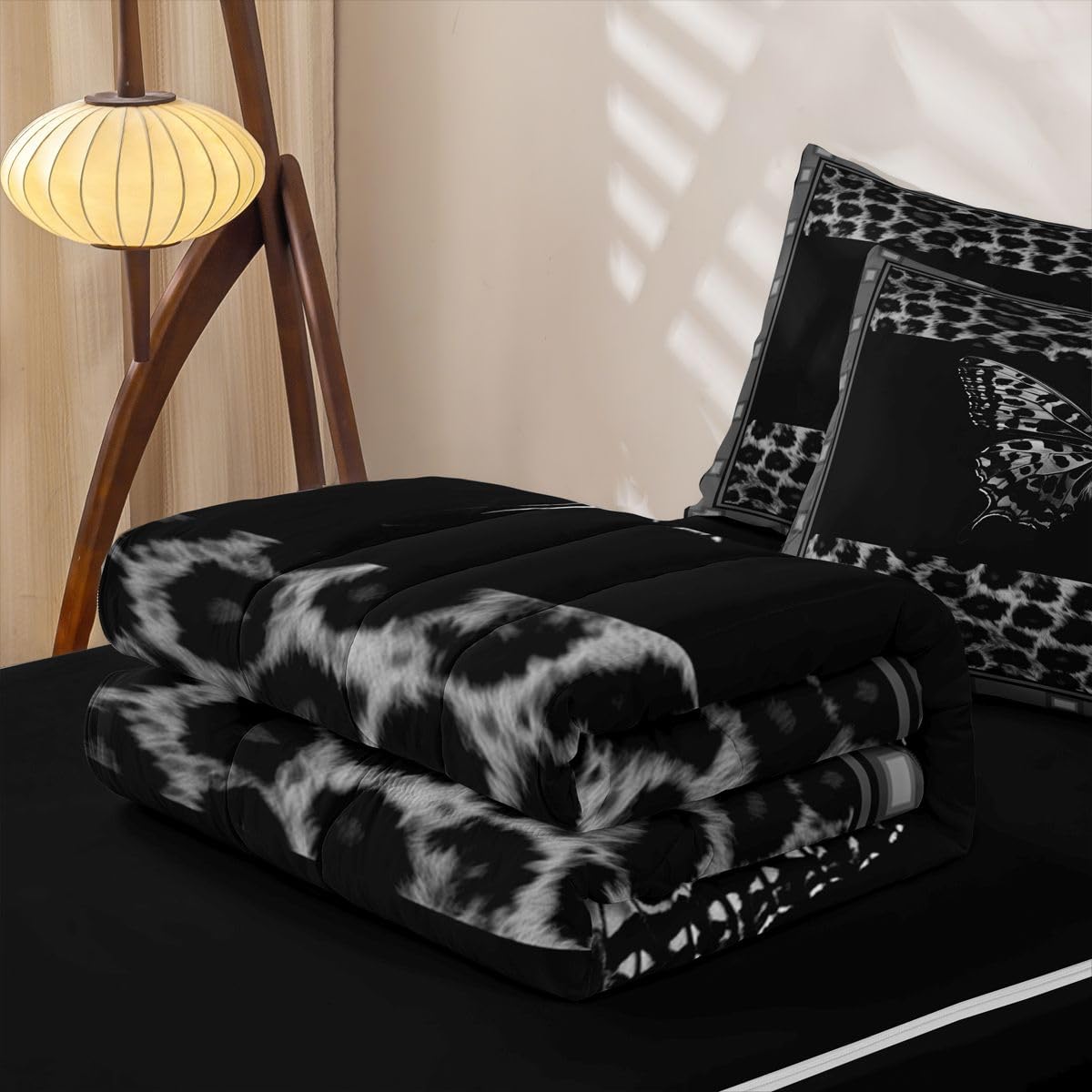 Feelyou Leopard Print Butterfly Zipper Bedding for Kids Modern Animal Fur Print Queen Comforter Set with Fitted Sheet 2 Pillowcases Cheetah Decor Bed in a Bag Soft Lightweight Microfiber