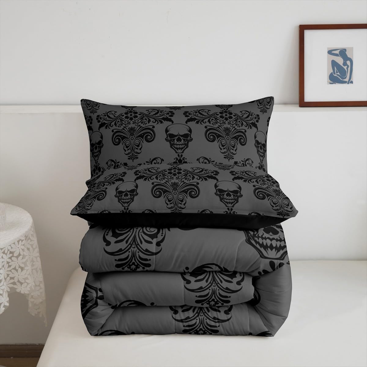 jejeloiu Queen Size Damask Print Bedding Set for Kids Boys Girls Gothic Sugar Skull Comforter Set Deep Grey Duvet Quilt Bedroom Decor Soft Lightweight Microfiber 3Pcs