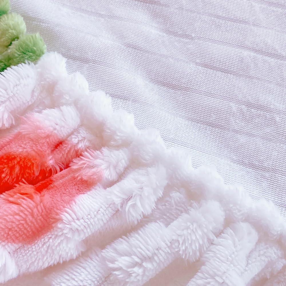ZIQINPSQ Cozy Fleece Fitted Sheet Full Size - Ultra Soft Fuzzy Bed Sheets for Winter, Deep Pocket 15'' Velvet Plush Bottom Sheet Only (Anti-Static & Warm), Strawberries