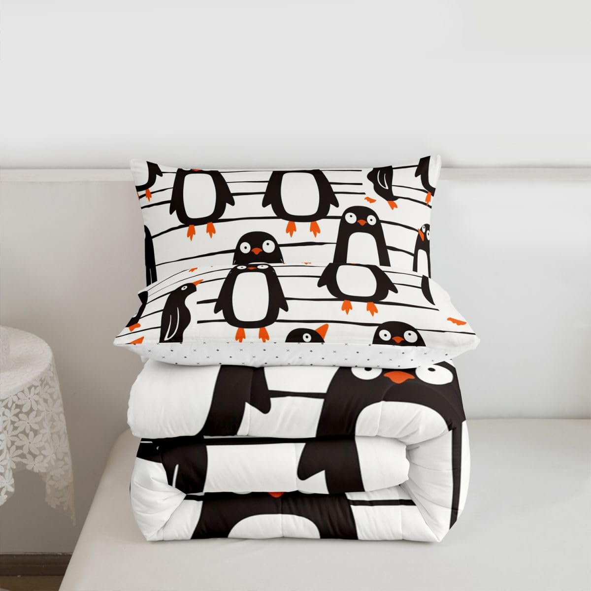 Erosebridal Funny Penguins Comforter Set Queen Black White Penguin Bedding Set Antarctic Animal Theme Comforter for Kids Boys Girls,Lovely Wildlife Pattern Quilt Duvet