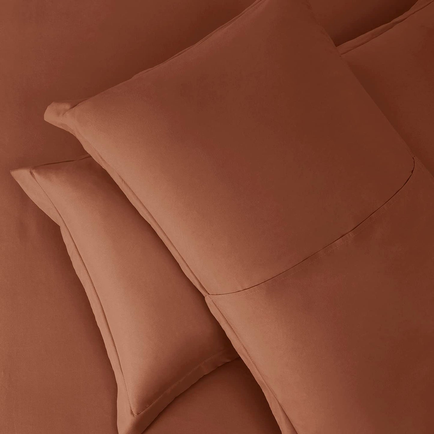 Hearth & Harbor Queen Size Duvet Cover & Bed Sheet Set Rust, 7 Piece Soft Double Brushed Bedding Set, Includes Duvet Cover, Flat Sheet, Fitted Sheet, Pillowcases and Pillow Shams