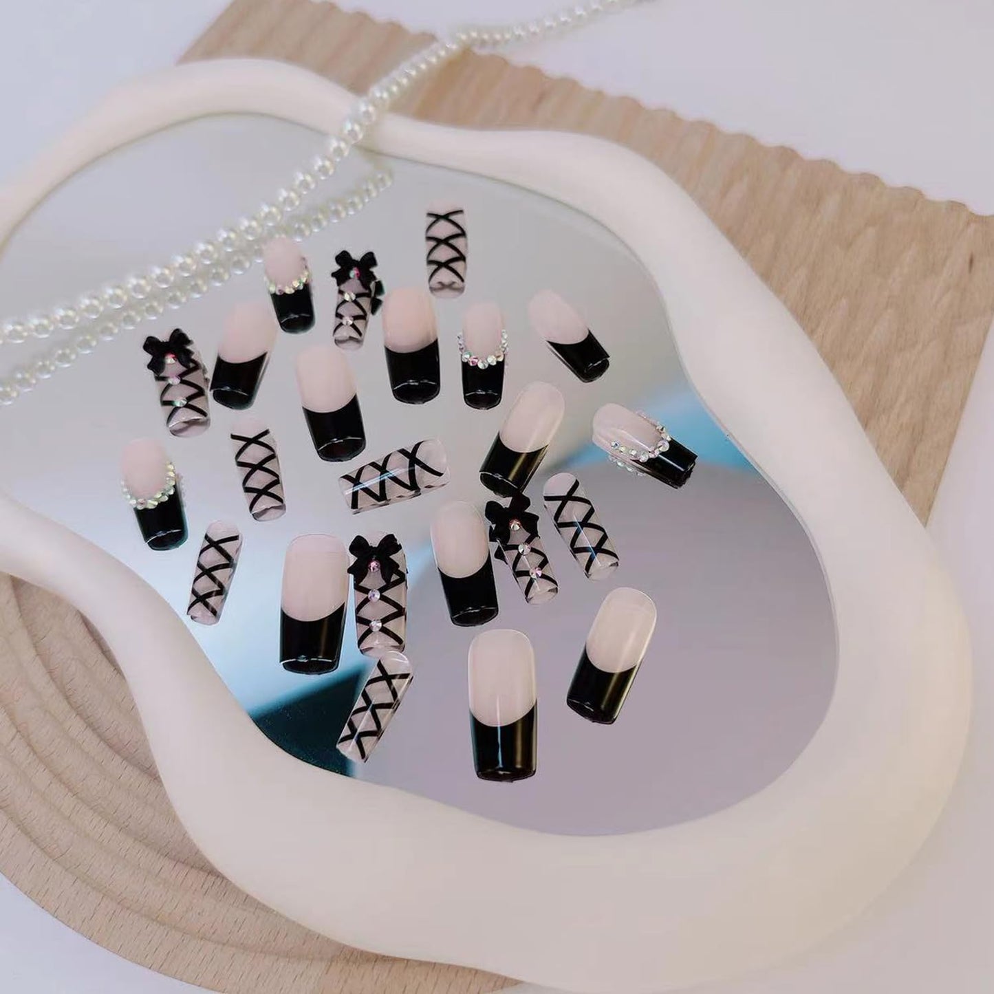 Black French Tip Press on Nails Medium Long Rhinestone Bow Diamond French Nails Square Bling Glossy 3D Bow False Nail Tips Artificial Nails Finger Manicure for Women and Girls 24pcs