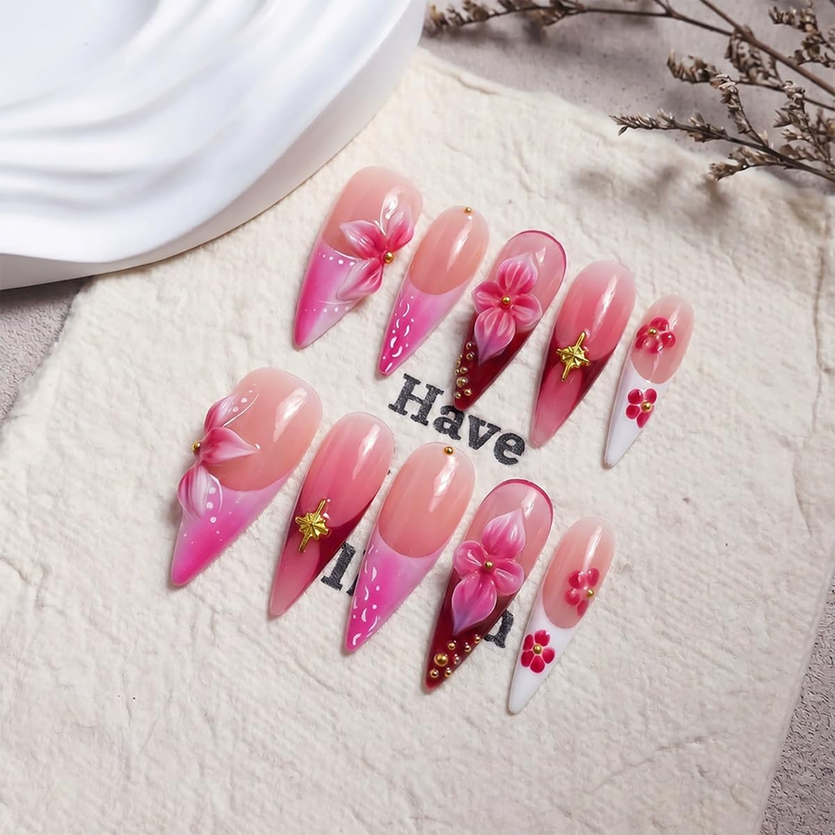 Long Stiletto Press on Nails Handmade False Nails French Tip Fake Nails with 3D Flower Designs Sparkly Red luxury Artificial Nails for Women 10pcs (Size M）