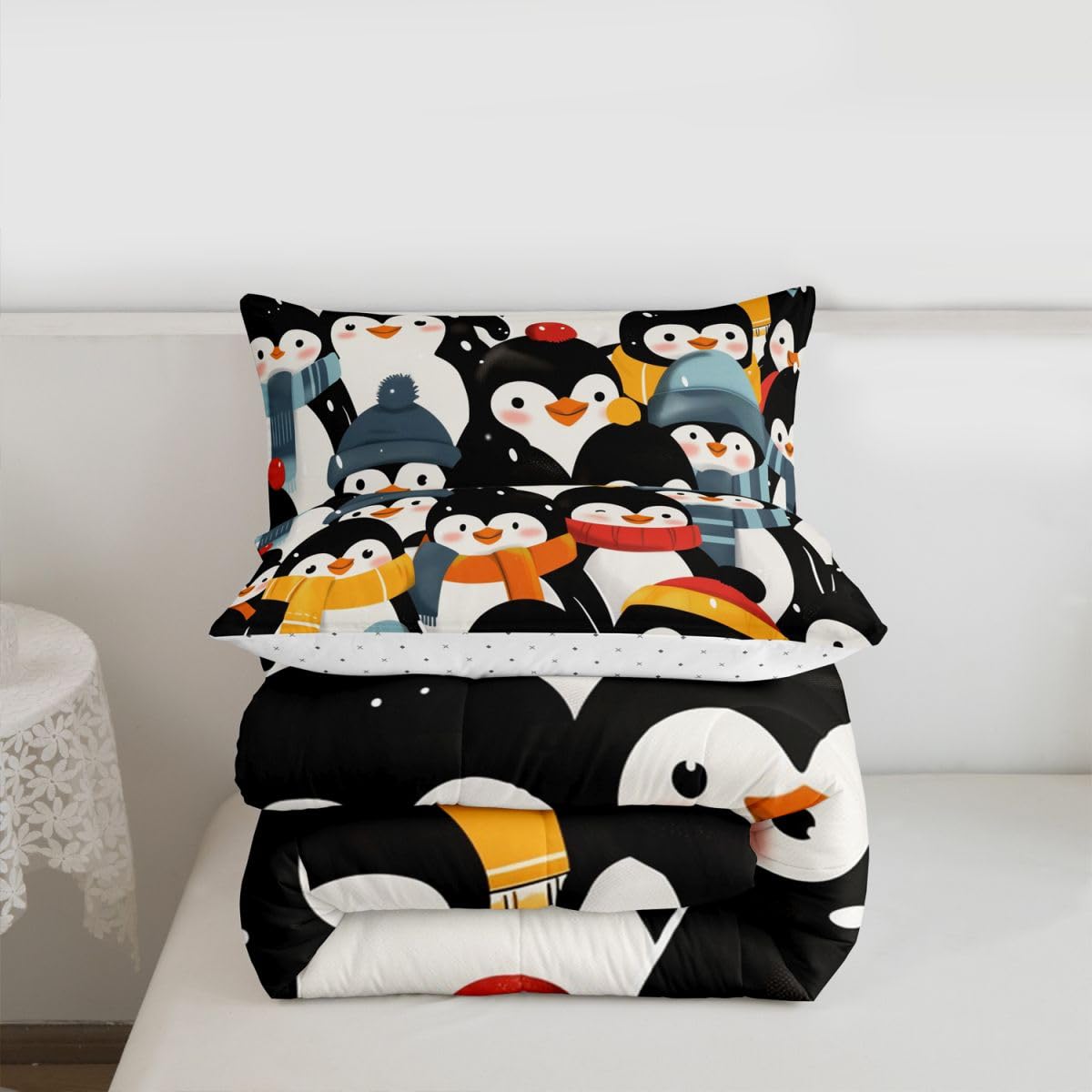 Erosebridal Kawaii Penguin Comforter Set Queen Antarctic Wild Animal Print Bedding Set Cartoon Penguins Comforter for Kids Boys Girls,Snowy Winter Decor Quilt Duvet