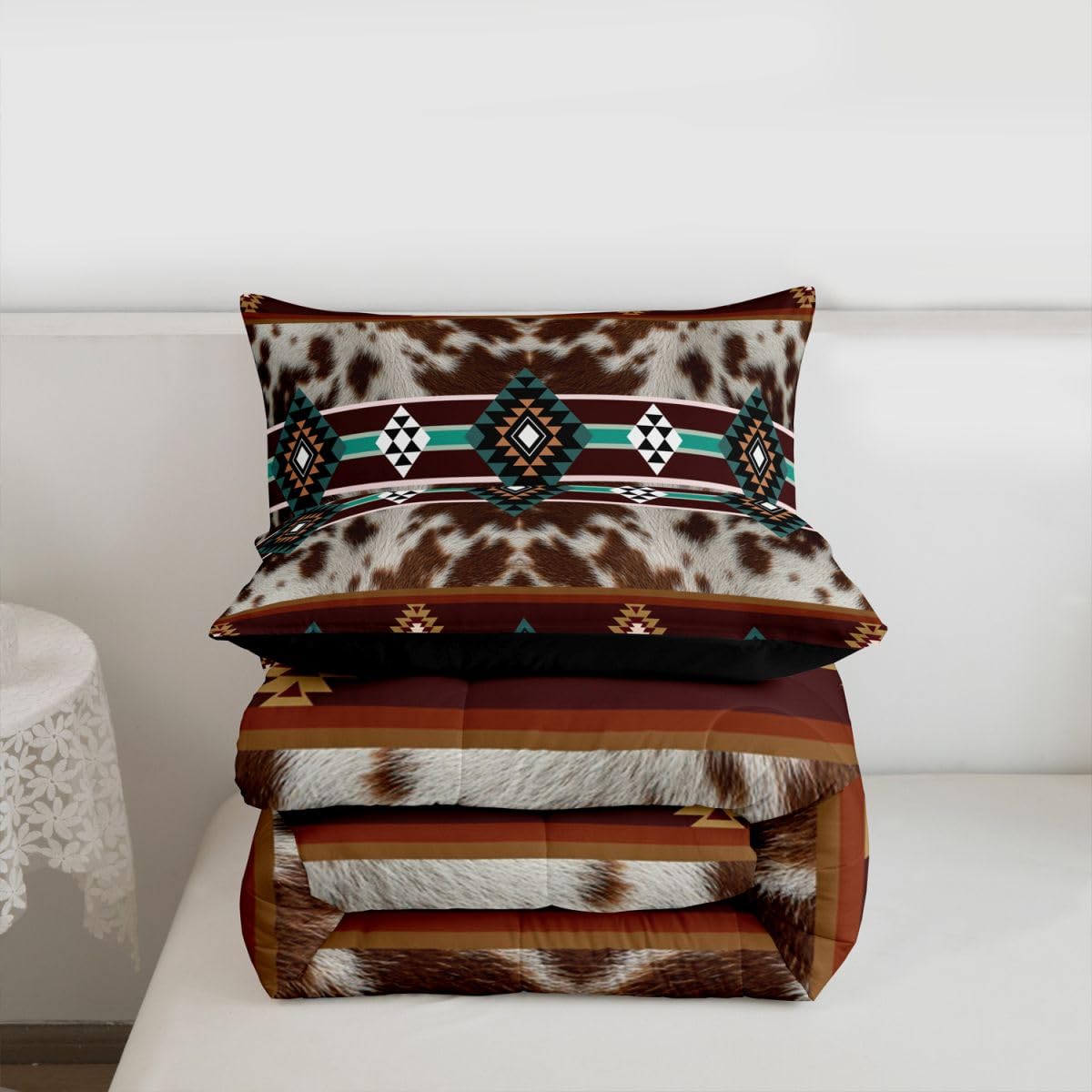 jejeloiu Cowhide Pattern Comforter Set All Season Cow Fur Print Bedding Set with 2 Pillow Cases Boho Geometric Microfiber Kids Queen Bedclothes Western Farm Animal Skin Bedroom Decor Duvet Quilt Soft