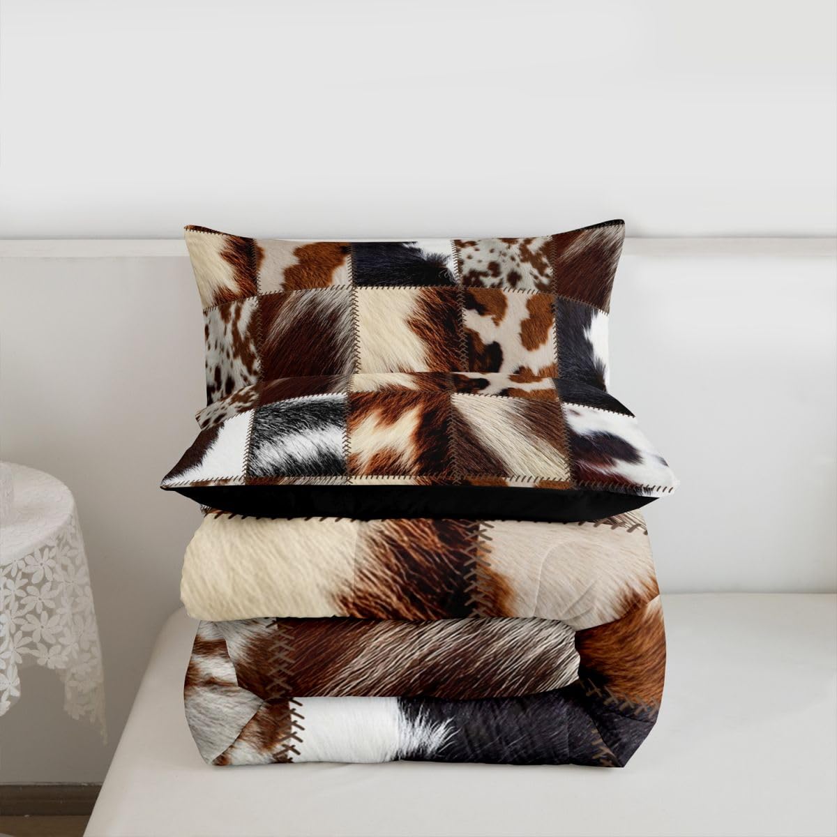 jejeloiu Cowhide Pattern Comforter Set Queen Size Cow Fur Print Bedding Set for Boys Girls Cowhide Patchwork Duvet Quilt Western Farm Animal Skin Bedroom Decor Microfiber 3 Pcs with 2 Pillow Cases