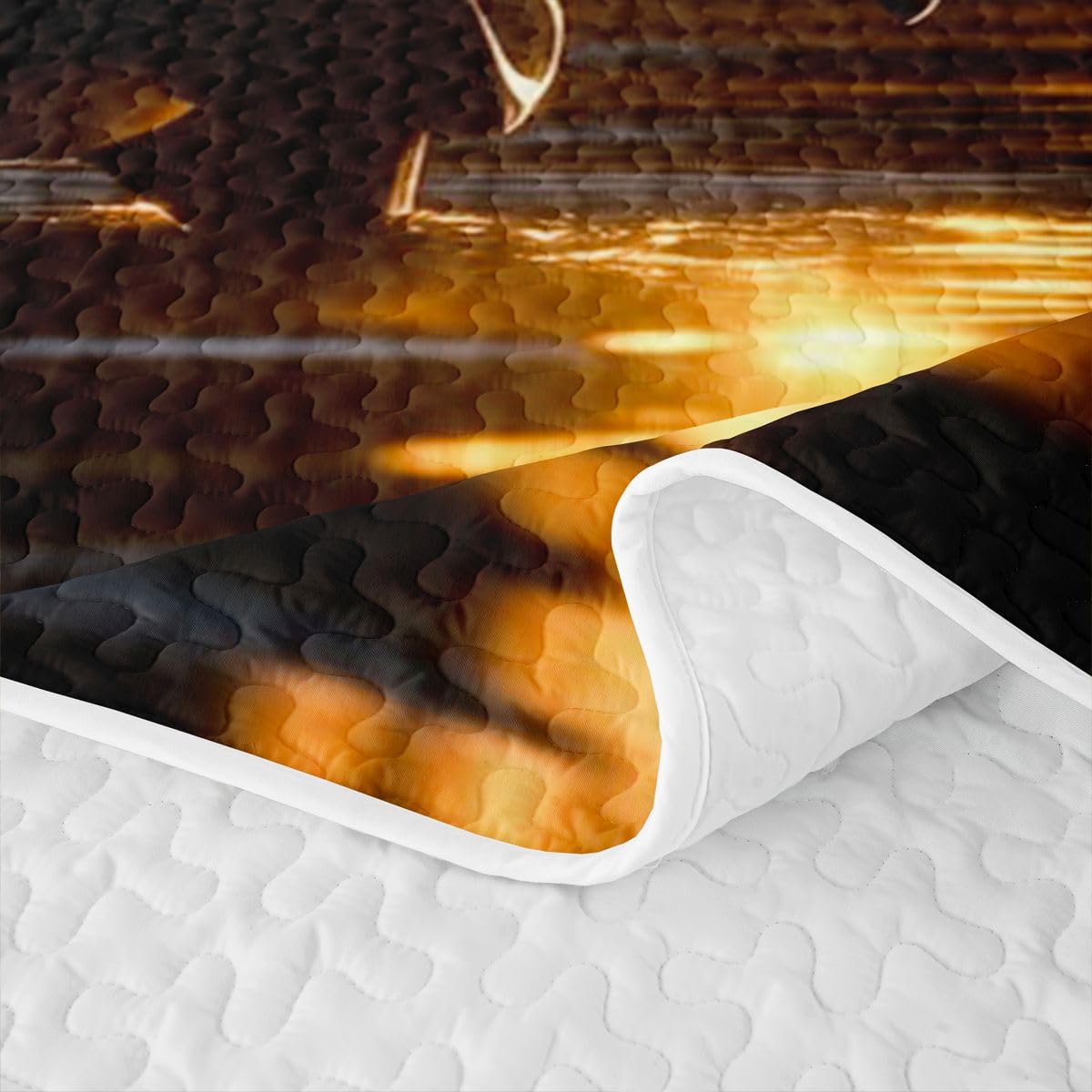 Erosebridal Samurai Quilt Twin Size - Japanese Bushido Spirit Bedspread Black and Gold Warrior Bed Coverlet with 1 Pillowcase