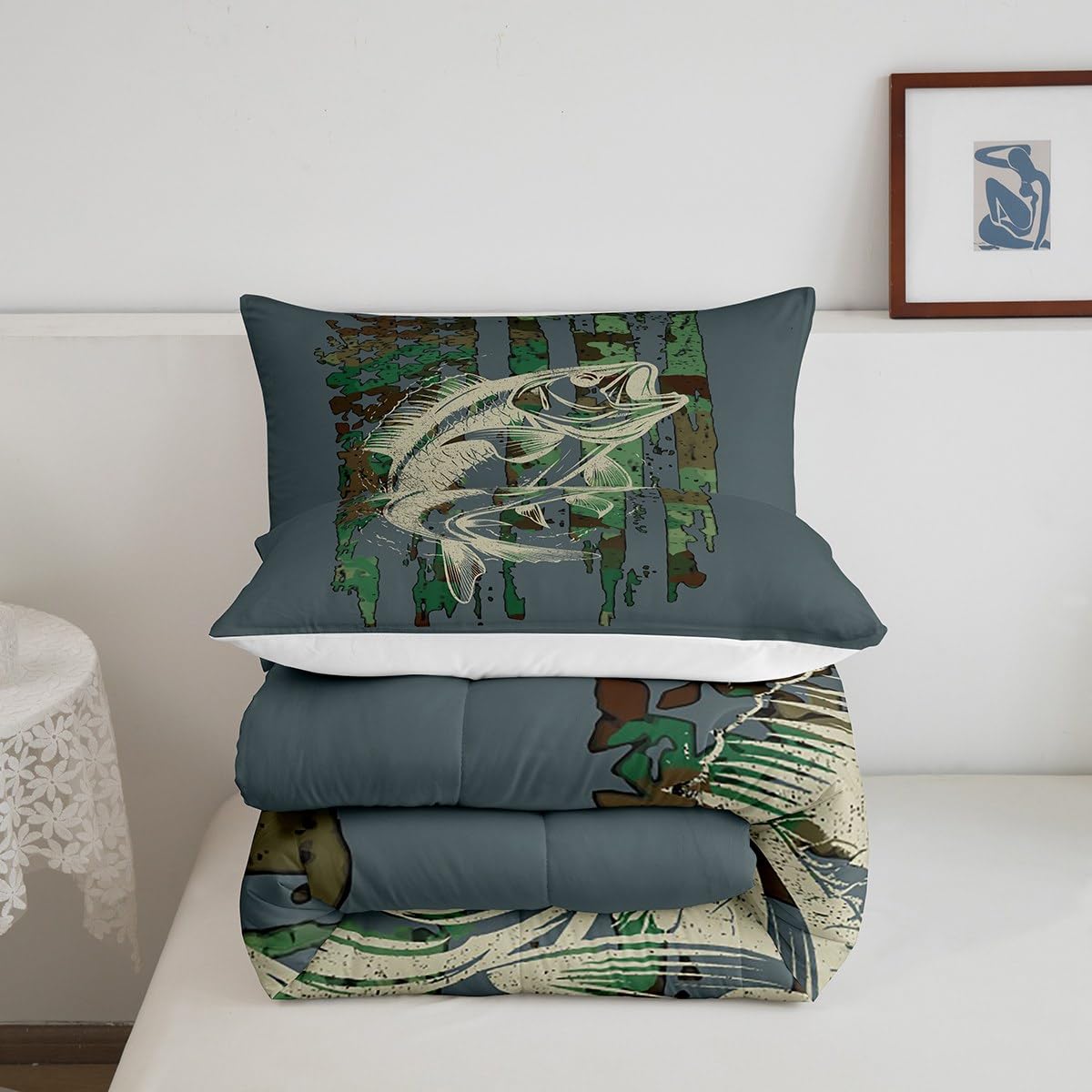 Feelyou Bass Fish Comforter Set Twin Size Green Camouflage Bedding Set for Fishing Lover Gifts Boys Girls Camo Pike Fish Fishing Comforter Wild Fisherman Bed Set Rustic Cabin Bedroom Decor