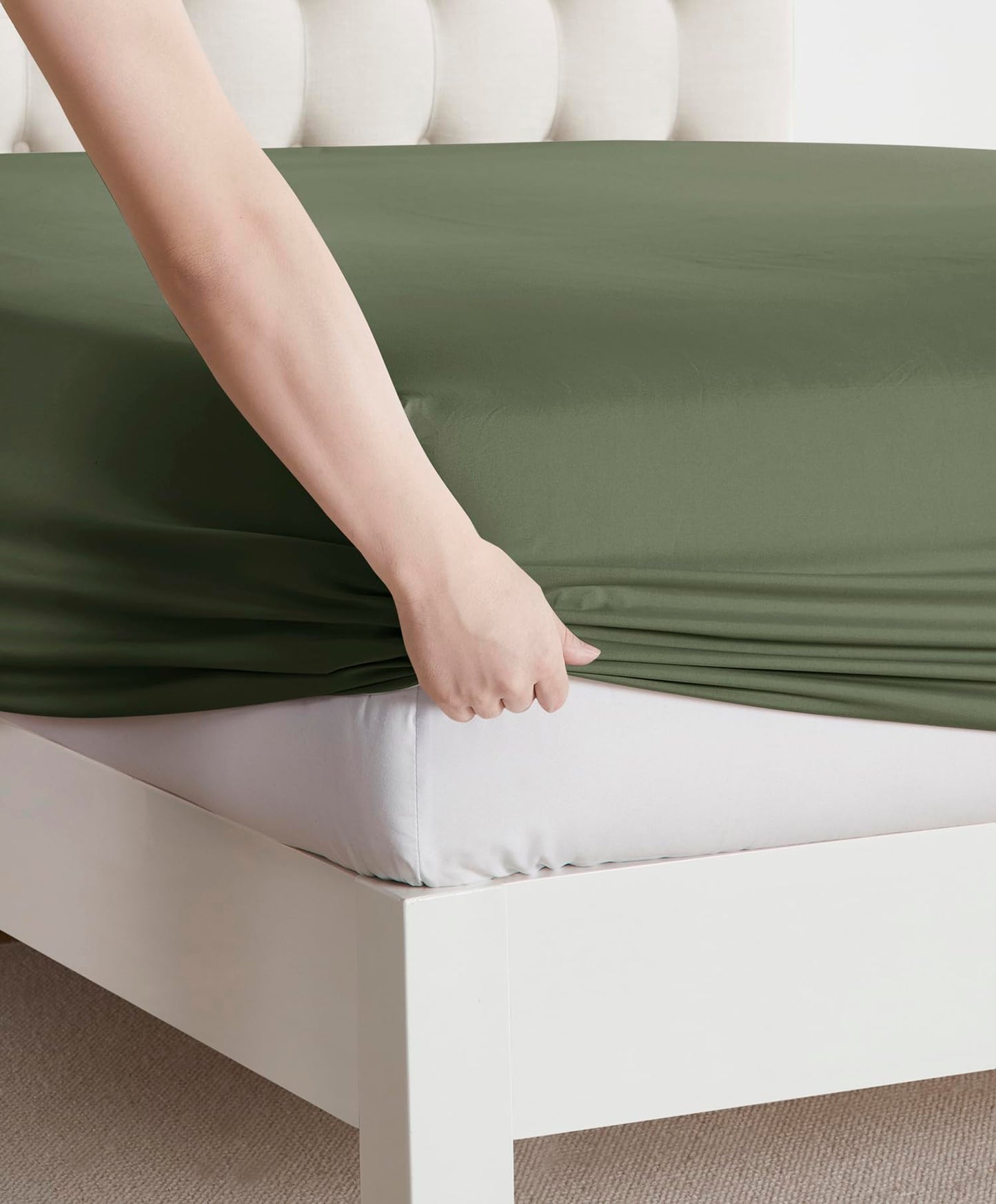 Clara Clark Bed Sheets, Premier 1800 Series Bed Sheet Set, Deep Pocket, Wrinkle, Fade, Stain Resistant, Luxury Soft Bedding Sheets & Pillowcases, Queen, Olive Green