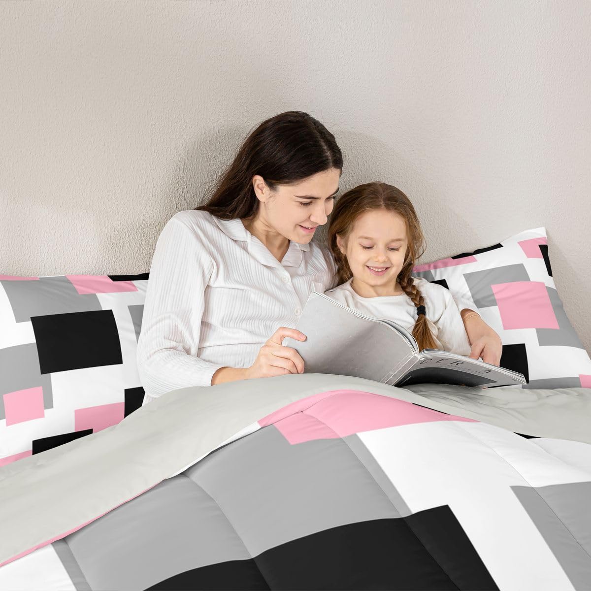 Castle Fairy Pink Black White Bed Comforter Set Queen Size,Geometric Grid Square Splicing Super Soft Microfiber Bedding Set for Kids Room Decor,Modern Abstract Comforter Set,2 Pillowcases