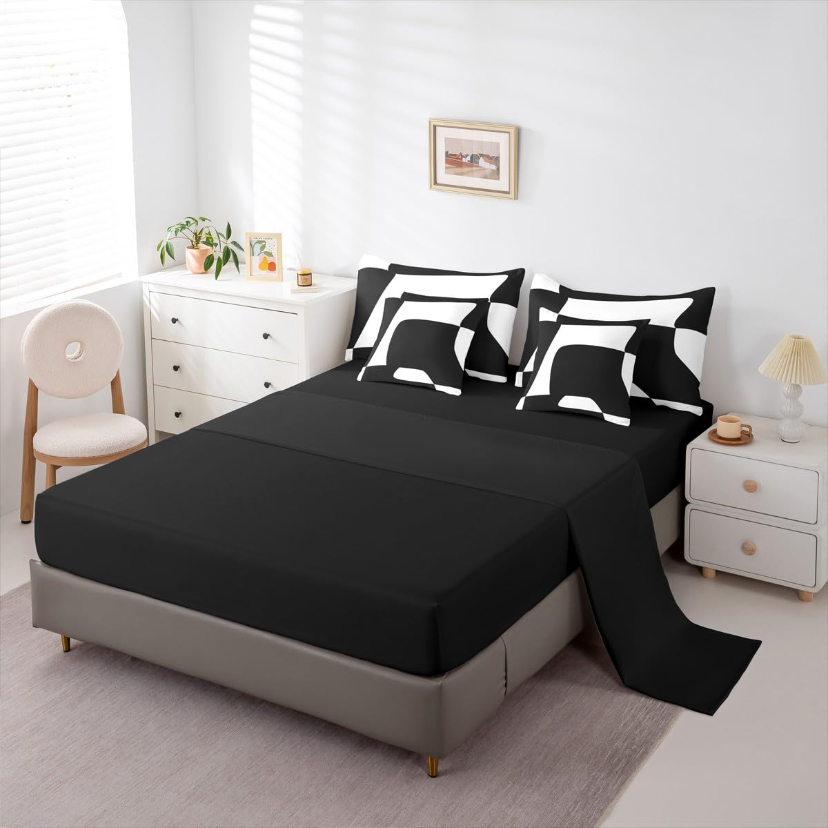 Erosebridal Black and White Abstract King 7-Piece Bedding Set for Adult Women Men Boho Geometric Striped Comforter Set Modern Art Bed in a Bag Simple Aesthetic Modern Bed Collections
