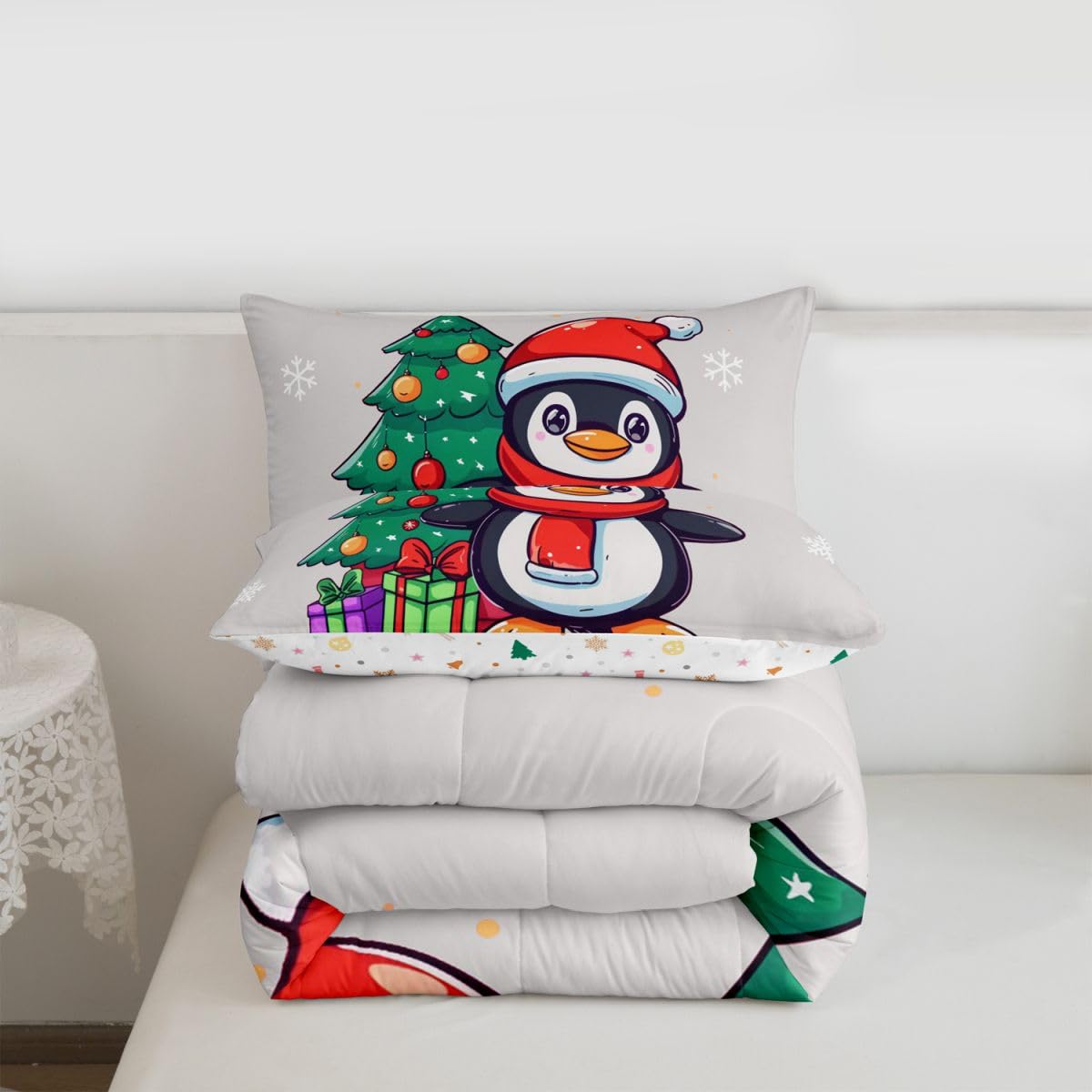 Erosebridal Xmas Penguin Bedding Set Queen Antarctic Animal Print Comforter Set for Kids Boys Girls Santa Hat Penguin Down Comforter,Christmas Tree Snowflake Gifts Quilt Duvet