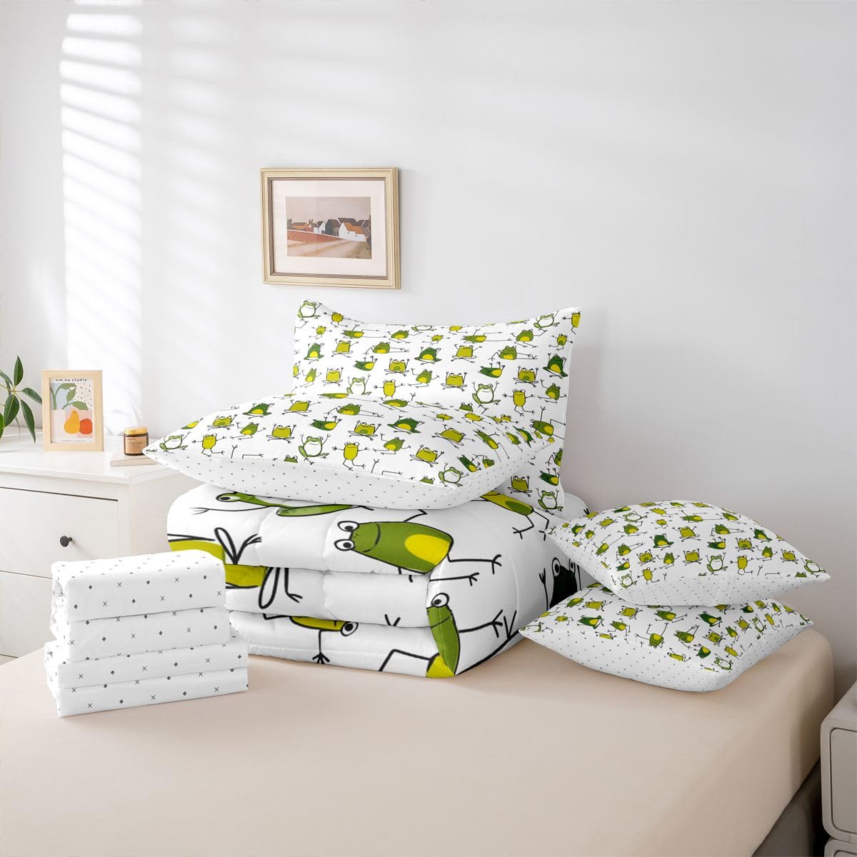 Erosebridal Green Frog Bed in a Bag Queen Comforter Set 7-Piece | Funny Frog Bedding Sets Cartoon Wild Animals Comforter and Sheet Set, Cute Reptile Lovely Wildlife Room Decor