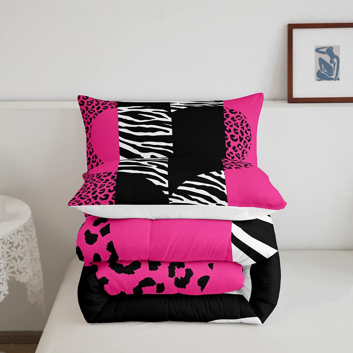 Pink Leopard Comforter Set Twin Size Girls Cute Zebra Heart Bedding Set 2pcs Geometric Patchwork Stripes Quilted Duvet for Women Teens Room Decor Romantic Wild Animals Fur Bedspread,1 Pillowcase