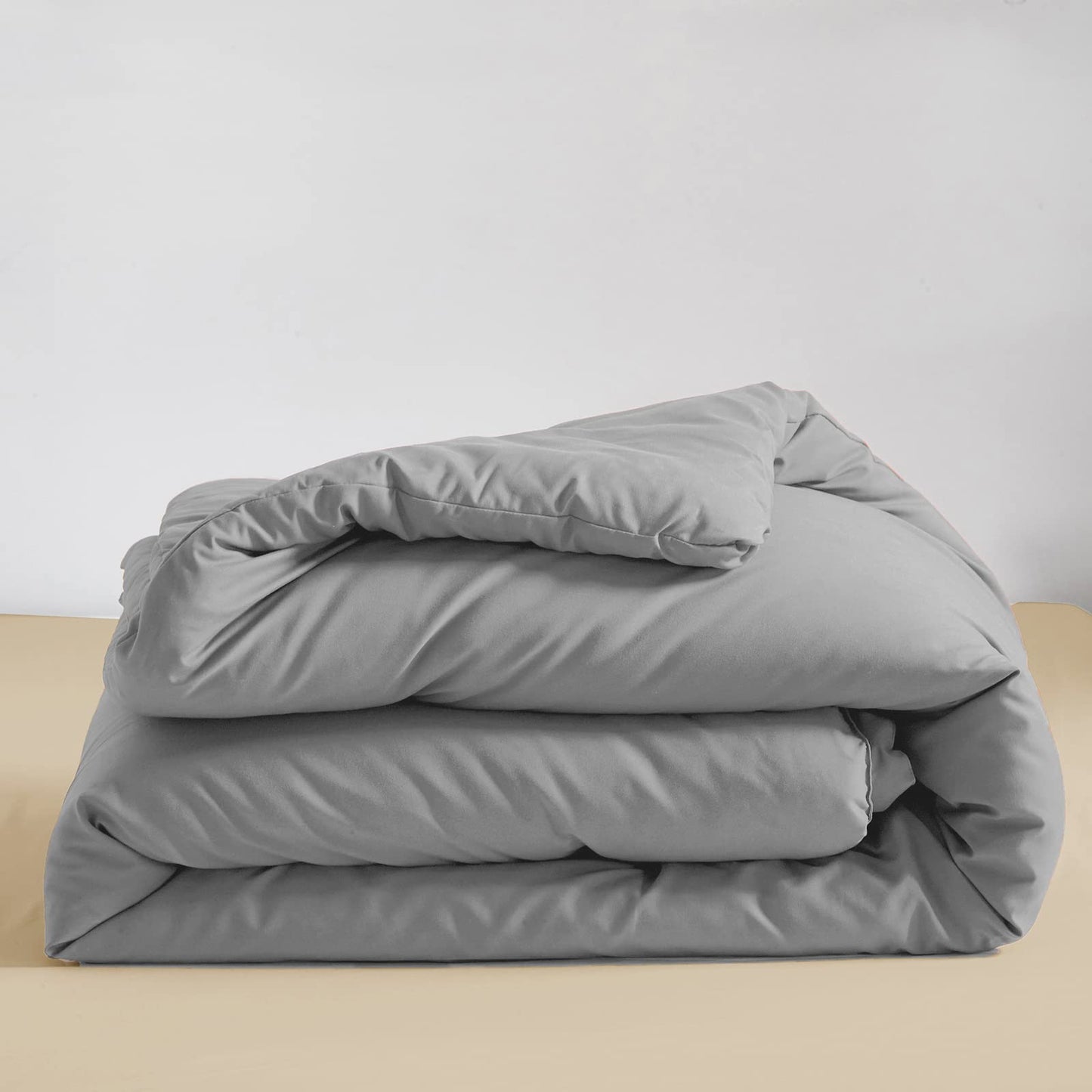 KAREVER Silver Grey Comforter Set Full Bright Gray Beddig Set for Kids Teens Adult Solid Silver Gray Color Bedding Set 3 Pieces with 2 Pollowcases Lightweight Durable Gray Comforter Set