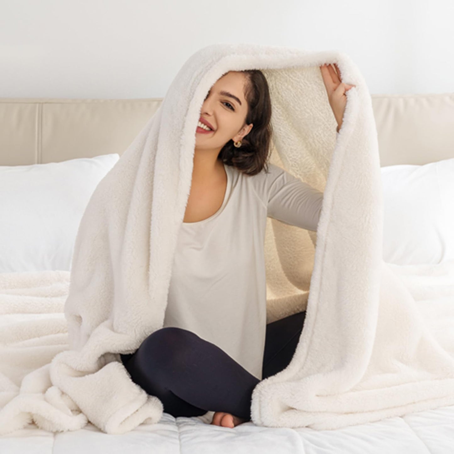 Detailed Motorcycle Sketch Flannel Throw Blanket - Soft, Comfortable, Lightweight, Warm, Cozy - Anti-Pilling, Fuzzy Design for Couch, Bedroom, Travel - Unisex 60×50in