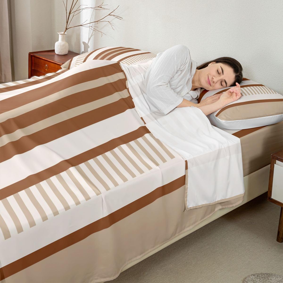 jejeloiu Modern Geometric Bed Sheets Sets Full Size Kids Boys Girls Striped Bedding Set Beige Brown Bed Sheet Set with 16-Inch Deep Pockets Checkered 4Pcs with 2 Pillow Cases