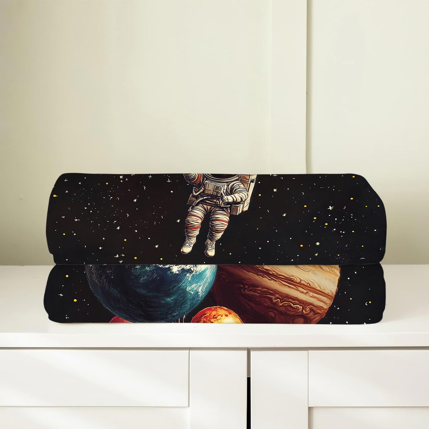 Space Blanket, Astronaut Throw Blanket, Astronaut Gifts, Galaxy Blankets, Space Stuff Fleece Flannel Plush for Men Women Girls Lovers Adults Soft Bedding for Sofa Office Home Decor 40"X50"