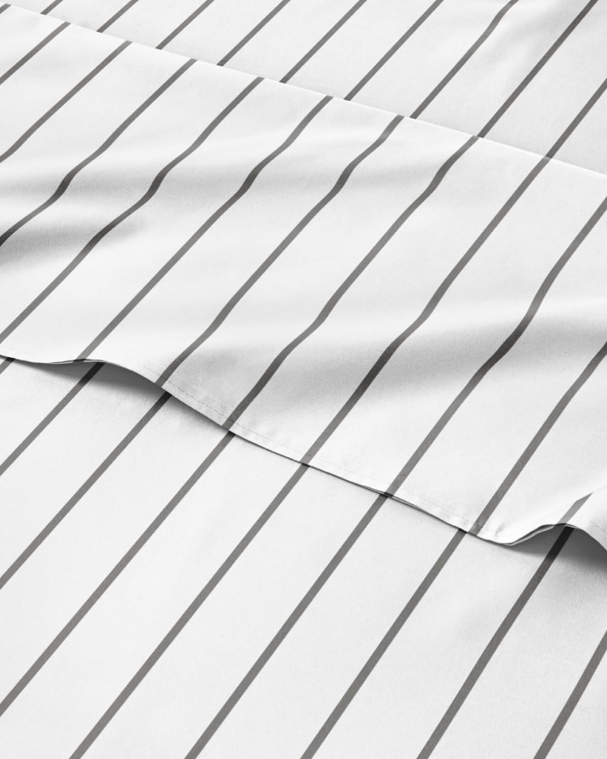 Striped Sheets - Grey Striped Sheets - 1 Flat & 1 Fitted & 2 Pillowcases w/ Deep Pockets – Comfy, Wrinkle & Fade Free - Ultra-Soft, Breathable & Cooling – Luxury Pinstripe Bedding - Queen Size Bed Set
