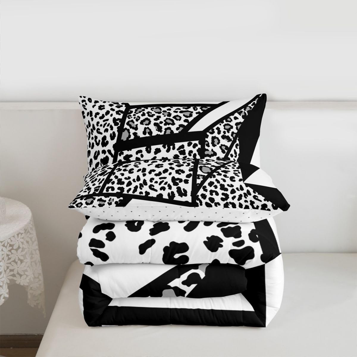 jejeloiu Leopard Print Kids Comforter Set Queen Size Animals Fur Splice Bedding Set Cheetah Duvet Quilt for Kids Boys Girls Bedroom Decor Microfiber Ultra Soft Breathable