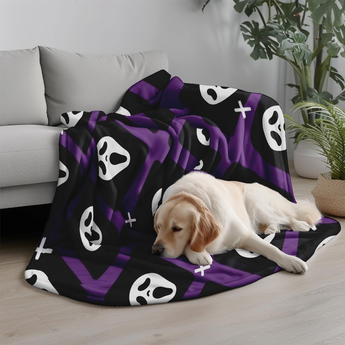 YWZDS Spooky Face Throw Blanket, Purple and Black, Halloween Ghost Blankets Fuzzy Gifts for Sofa Couch Bedroom (30 x 40 inch)