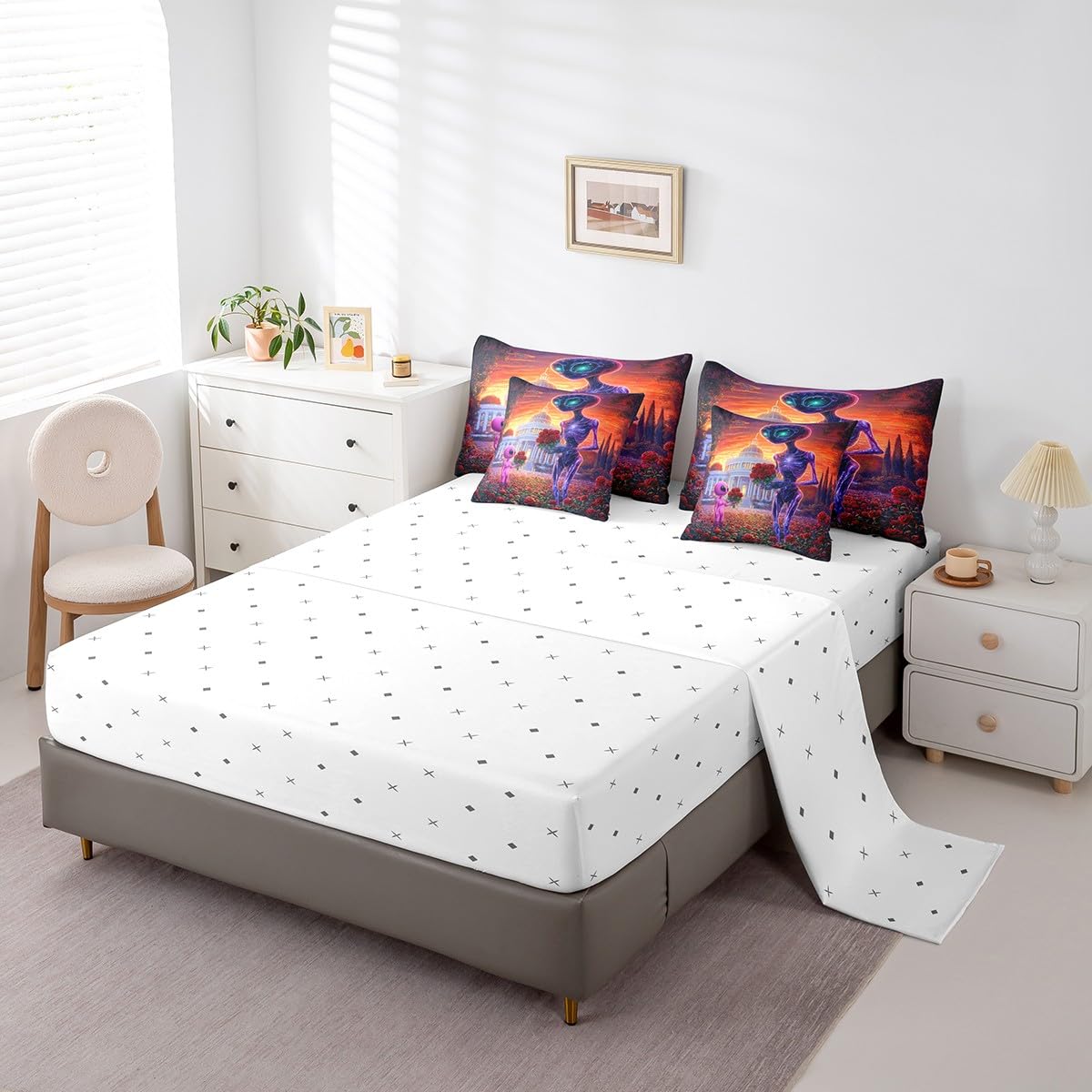 Erosebridal Space Alien Full Size Comforter Set Red Roses Valentine's Day Bed in A Bag for Adults Men Women,Cartoon Alien Couple 7 Piece Bedding Set Romantic Flowers Garden Bed Set
