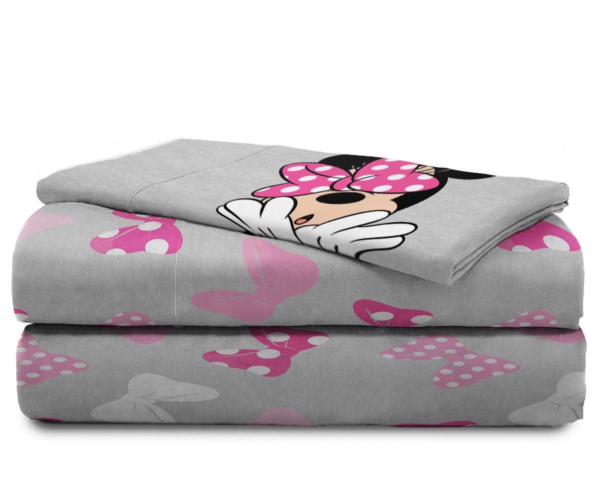 Disney Minnie Mouse Kids 5 Piece Twin Comforter Set for Girls - Bed in a Bag with Reversible Comforter, Sheets & Sham - Super Soft Fade Resistant Microfiber, Machine Washable (Official Disney Product)