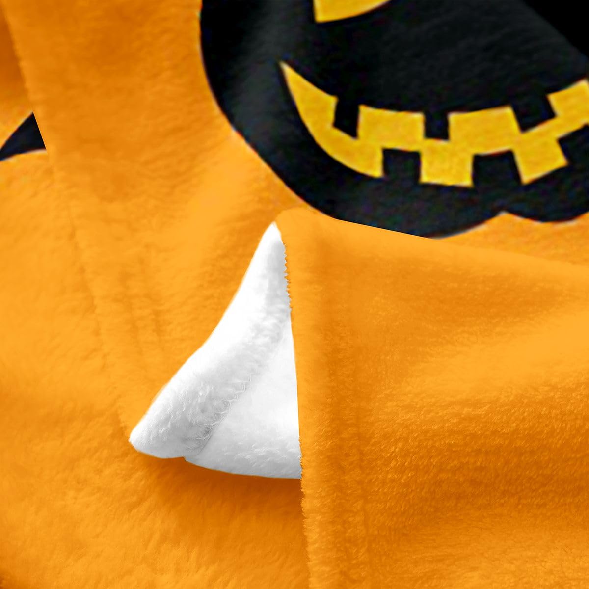 Feelyou Spooky Pumpkin Flannel Blanket Plush Fuzzy Halloween Themed Fleece Throw Blanket for Boys Girls Bat Plush Lightweight Sofa Throw Graveyard 40"x50" for Bed Couch Chair Living Room