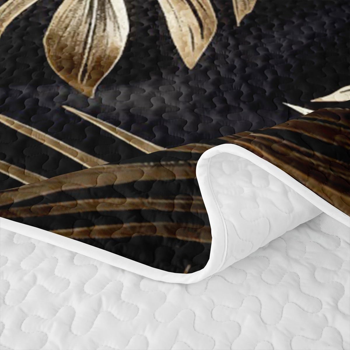 Erosebridal Palm Leaves Quilt Set Plant Branches Quilt Twin Hawaiian Tropical Theme Quilted Bedspread Black Gold Bedding Coverlet with 1 Pillowcase