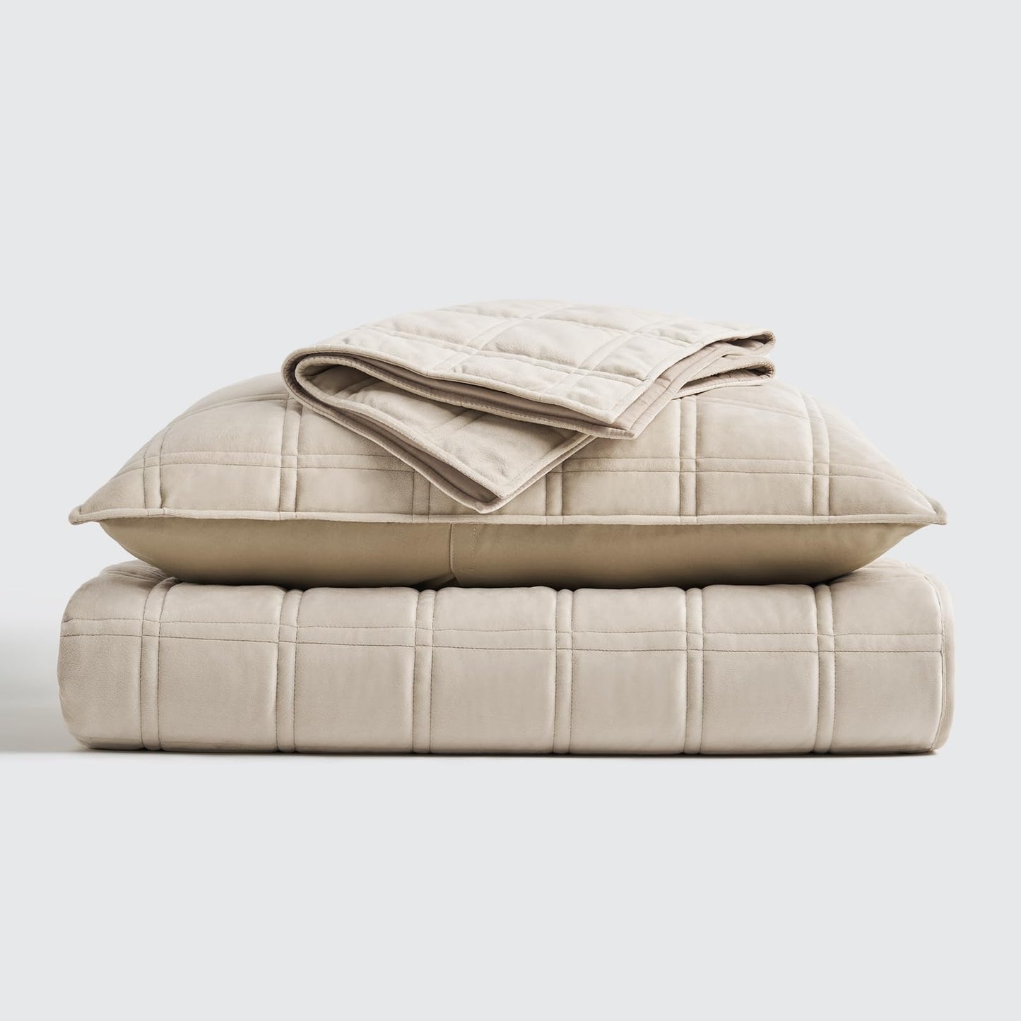 EVERGRACE 3 Pieces Luxurious Velvet Quilt King Size, Ultra Soft Bedspread Coverlet Set, Double Box Stitch Lightweight Velvet Comforter for All Season with 2 Shams, Beige, 108"x96"