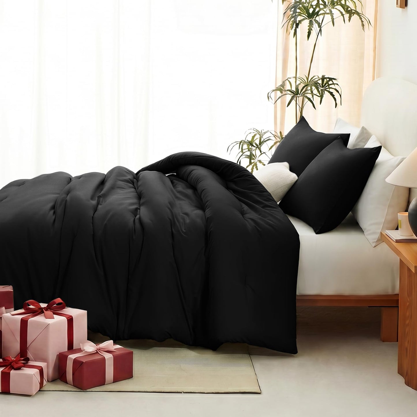 CozyLux Queen Comforter Set Black, 3 Pieces Lightweight Comforters Queen Size Quilted Bedding Sets, All Season Breathable Solid Down Alternative Comforter with 2 Pillowcases, Bed Set Gift for Home