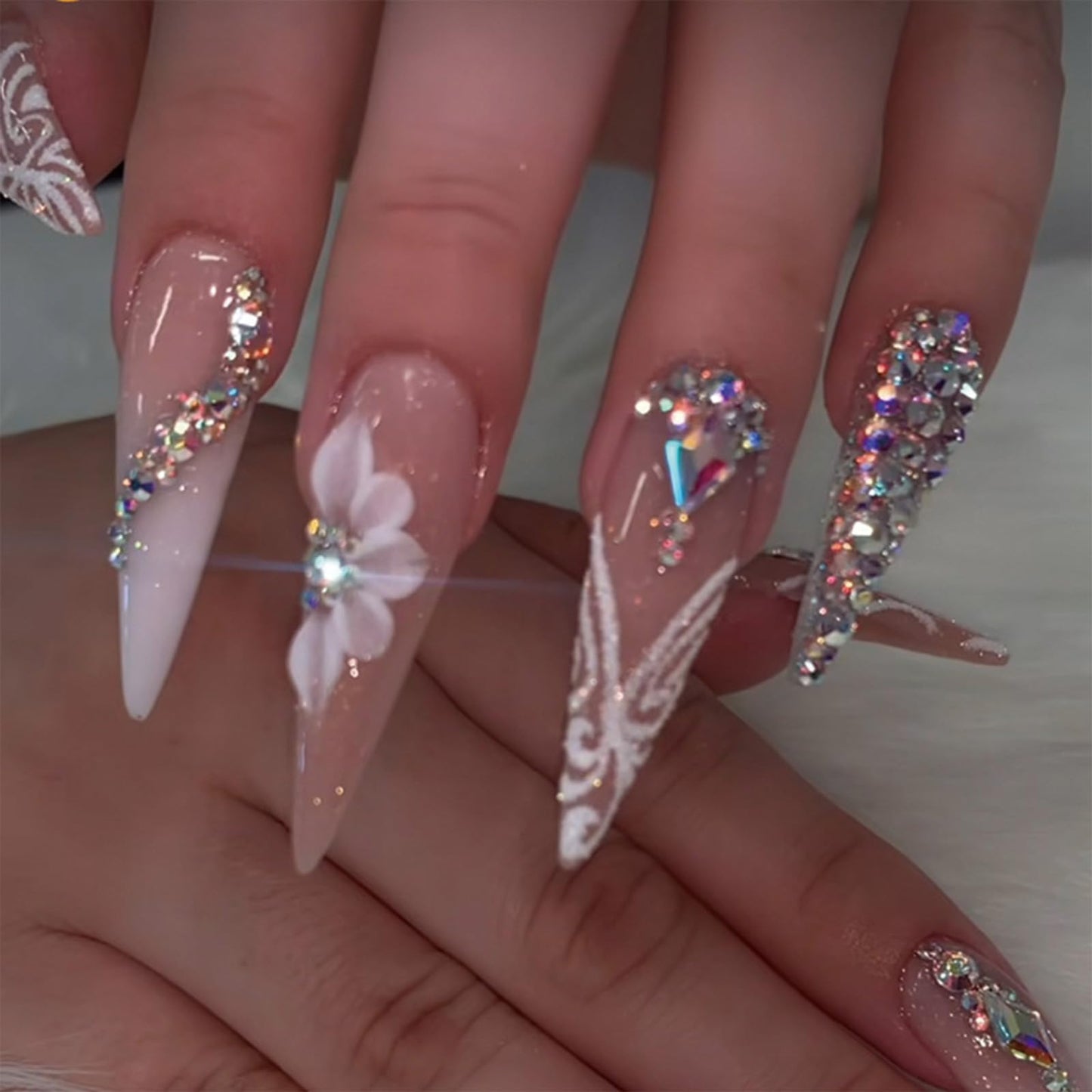 SINHOT Stiletto Press on Nails Long Fake Nails Glossy Glue on Nails Luxury Rhinestones Acrylic Nail White Bling Glitter Almond Artificial Nail Stick on False Nail with Design 24pcs