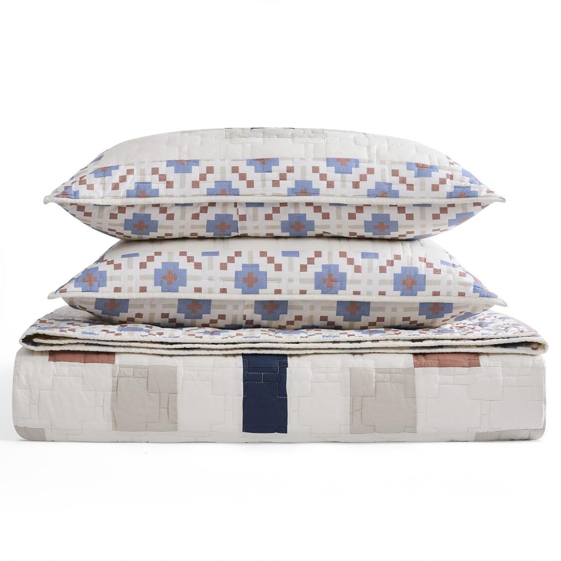 Pendleton Full/Queen Quilt Set – 100% Cotton 3 Piece Quilt Set with Shams, Soft Lightweight Bedding for Queen Size Bed, White & Blue Patterned Comforter Alternative, Queen Bedding Set (Meadow Summit)