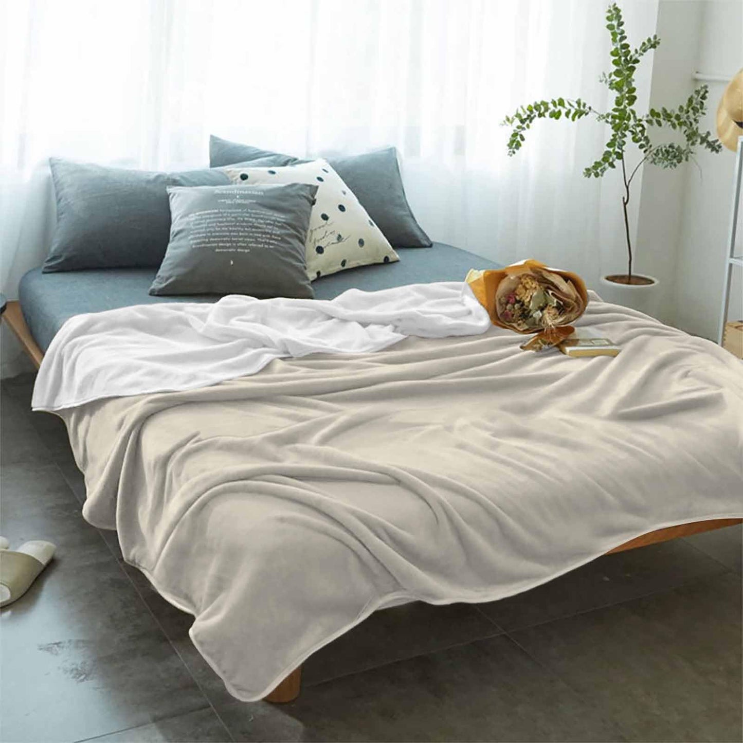 Colored Fleece Throw Blanket | Fuzzy, Soft, Warm, Cozy, Reversible Blanke Cream Colour Blanket for Bed Couch Sofa Chair 30 x 40 Inche