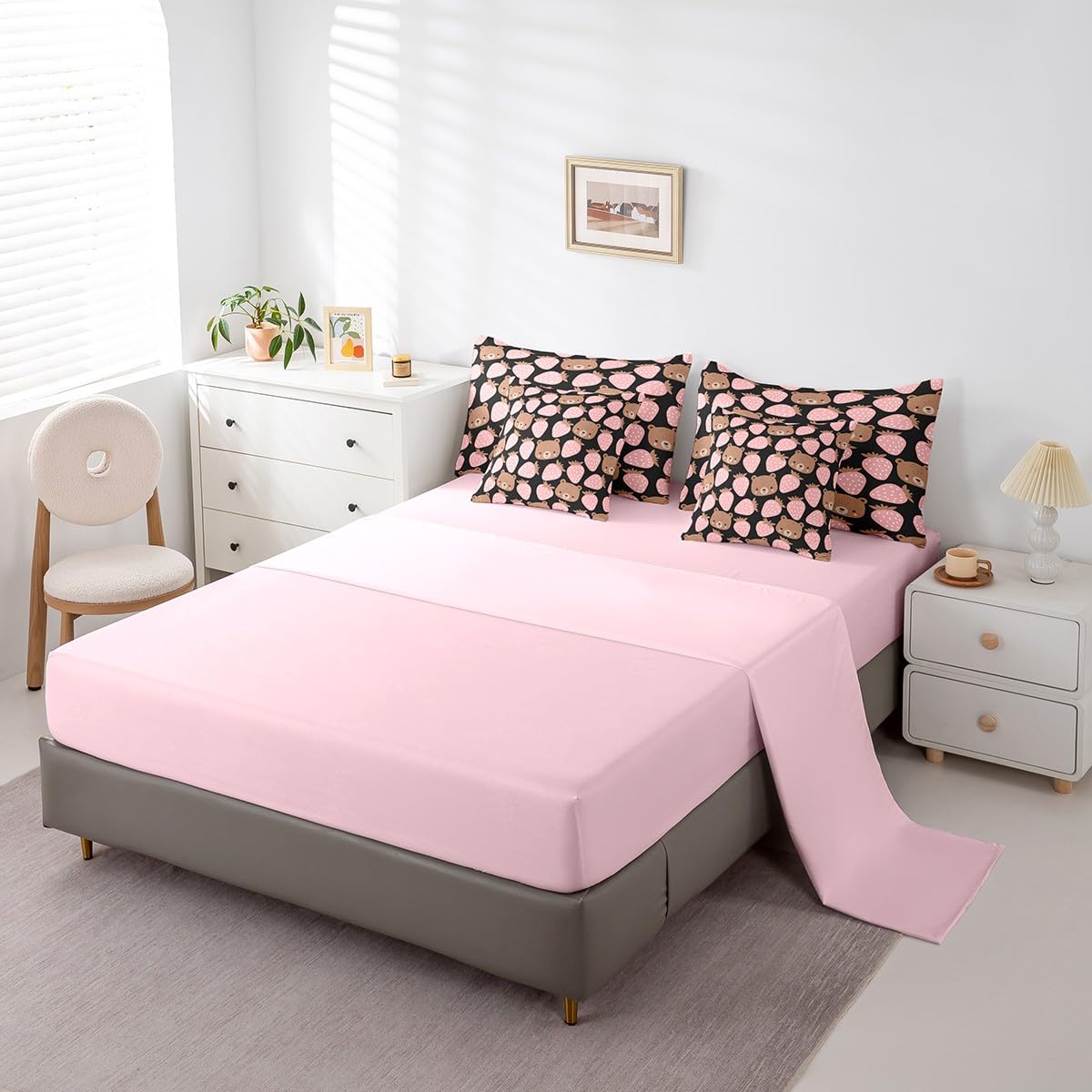 Cartoon Bear 7Pcs Comforter Set Full Size,Sweet Strawberry Bedding Sets for Kids Girls Boys Teens Room Decor,Cartoon Animals Bed in a Bag Cute Pink Fitted Flat Sheet,2 Throw Pillow 2 Pillowcases