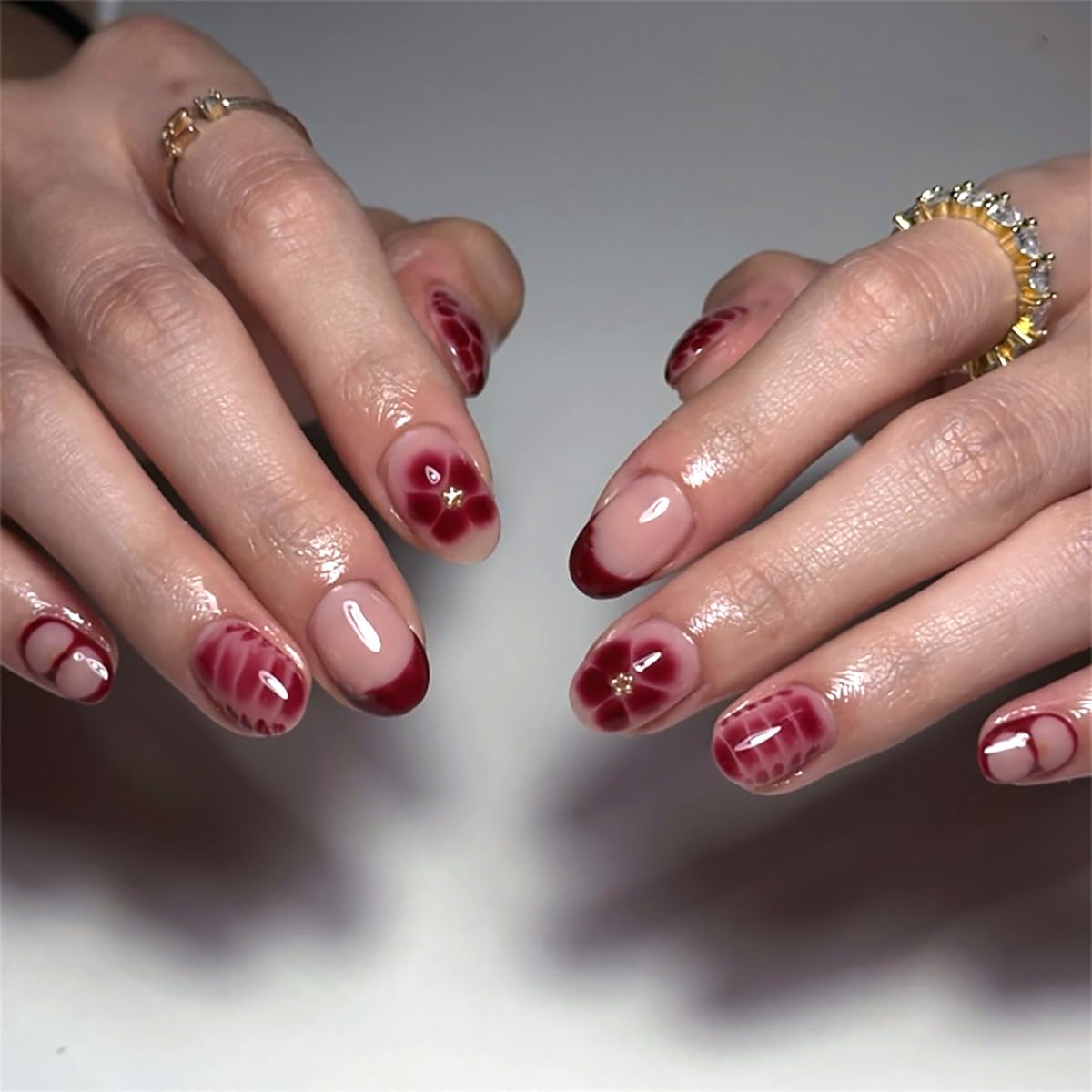 Stbisen Red Press On Nails Short Oval, Summer Fall Fake Nails with Red French Tips and Elegant Petal Accent Designs, Glossy Gel Finish Acrylic Nails, Thick Reusable Glue On Nails Kit for Women, 24 Pcs