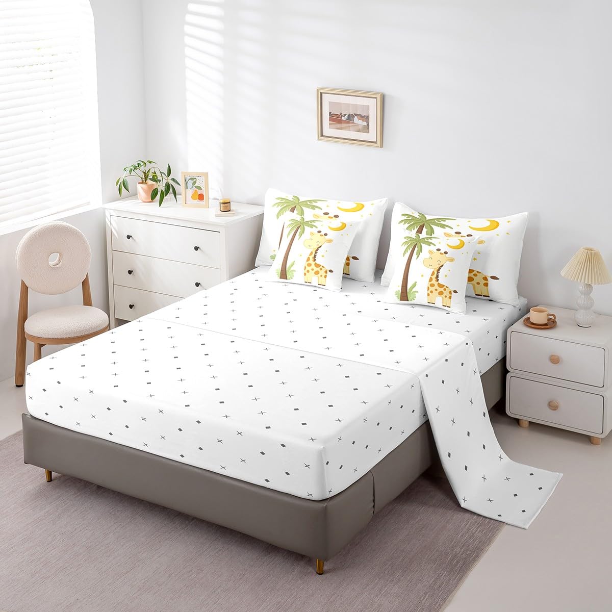 Erosebridal Kawaii Giraffe Twin Size Comforter Set with Sheets Kids | Cartoon Safari Wild Print 7-Piece Bedding Set Watercolor Green Eucalyptus Bed in a Bag African Jungle Animal Bed Quilt Sets