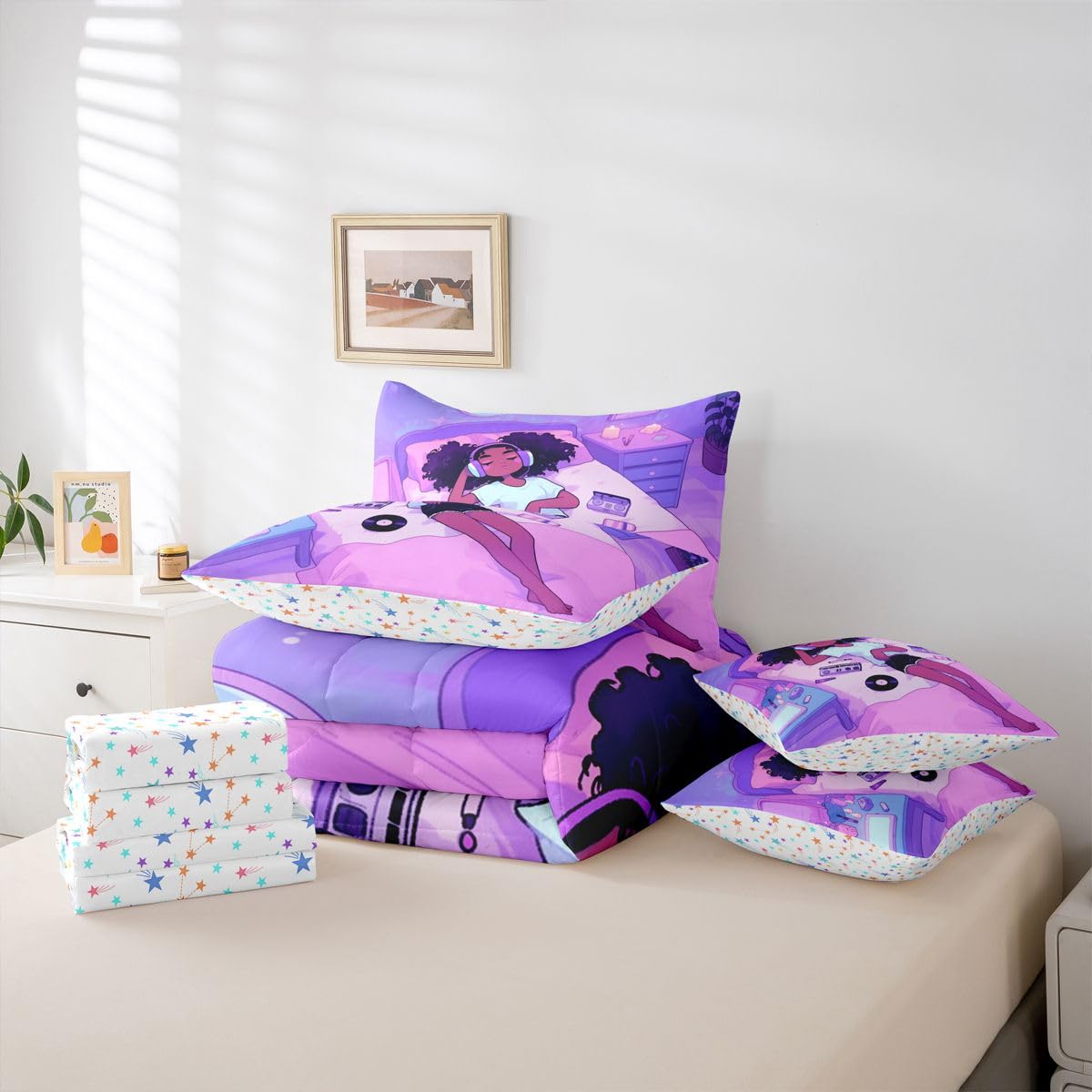Erosebridal Cute Black Girls Magic Queen Bedding Set Cartoon Girl with Headphones Comforter Set Retro Vinyl Records 7-Piece Bed in a Bag Vibrant Purple Trendy Music Aesthetic Quilt Sets