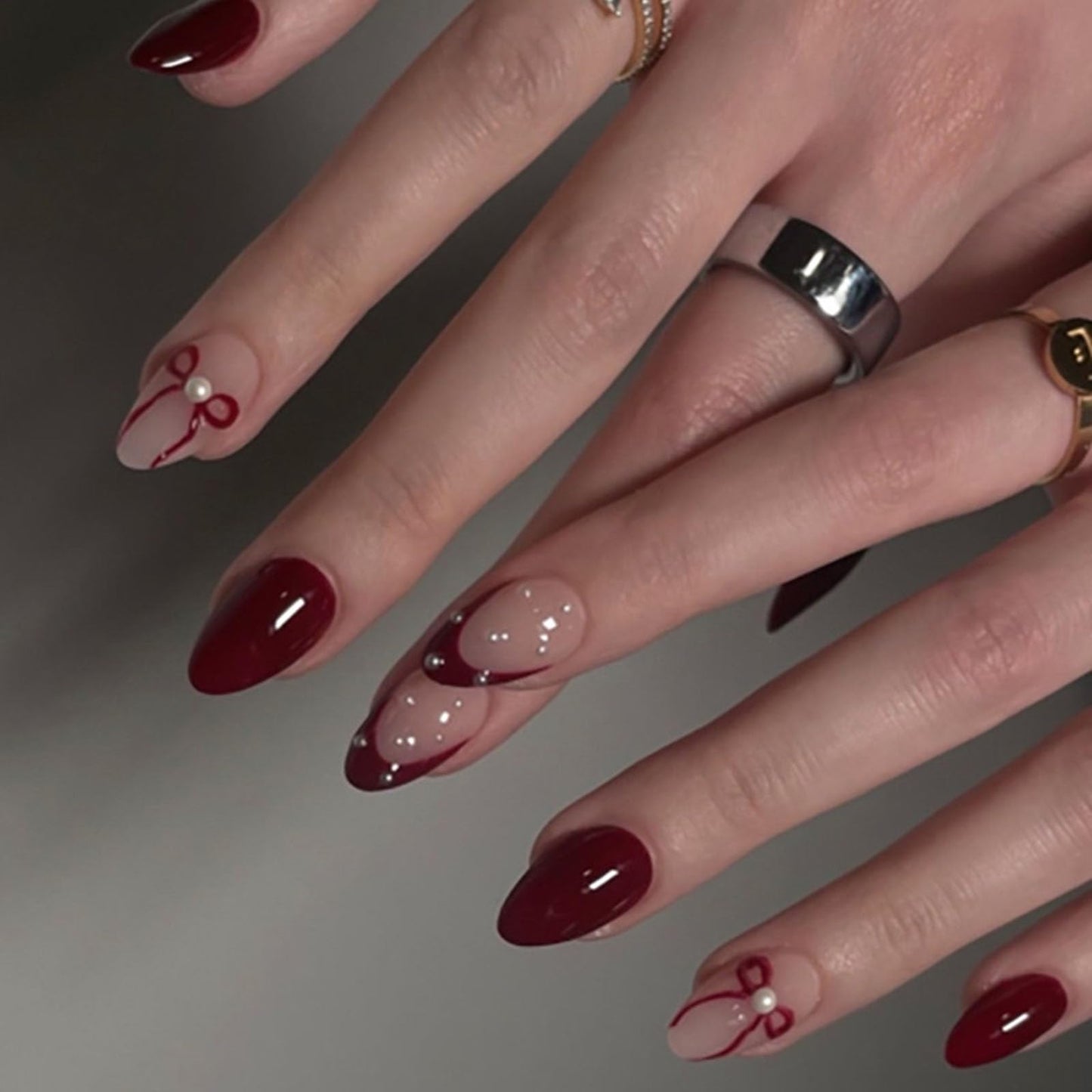 French Tip Press on Nails Short Almond Fake Nails Wine Red Rhinestone Bow Design Stick on Nails Full Cover Reusable Glue on Nail Women Manicure 24Pcs
