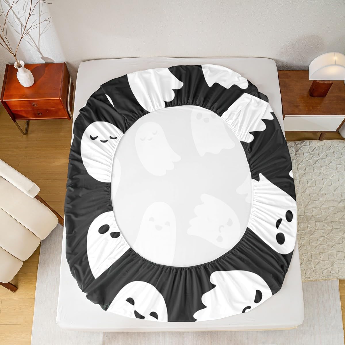 Lovely Black White Fitted Sheet Queen Size Halloween Theme Bedding Sheet Set,Cute Cartoon Ghost Bed Cover Ultra Soft Breathable Bedding 3 Pcs