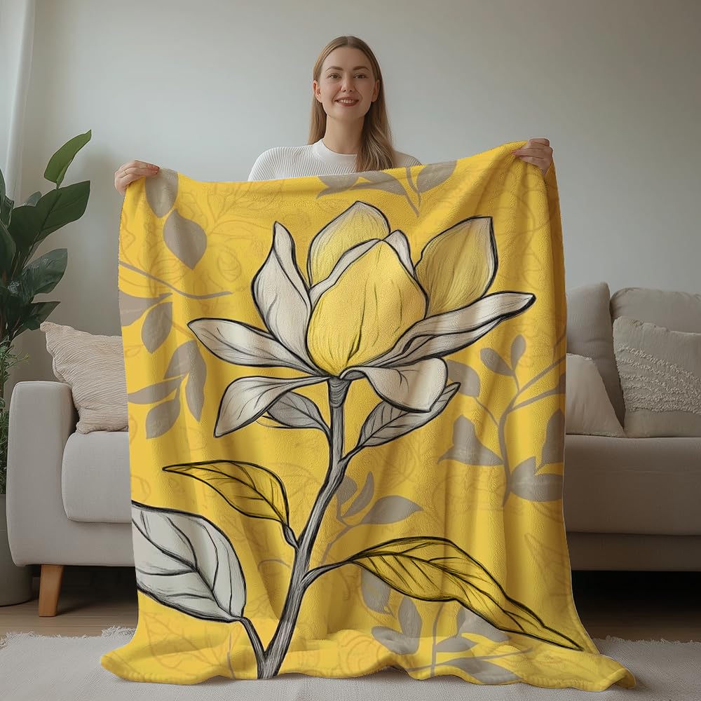 HUNXIAOJ Flower Print Blanket Rustic Floral Throw Blanket Floral Bedding Country Flower Decor Warm Soft Flannel for Bed Sofa Couch (49in x 59in)