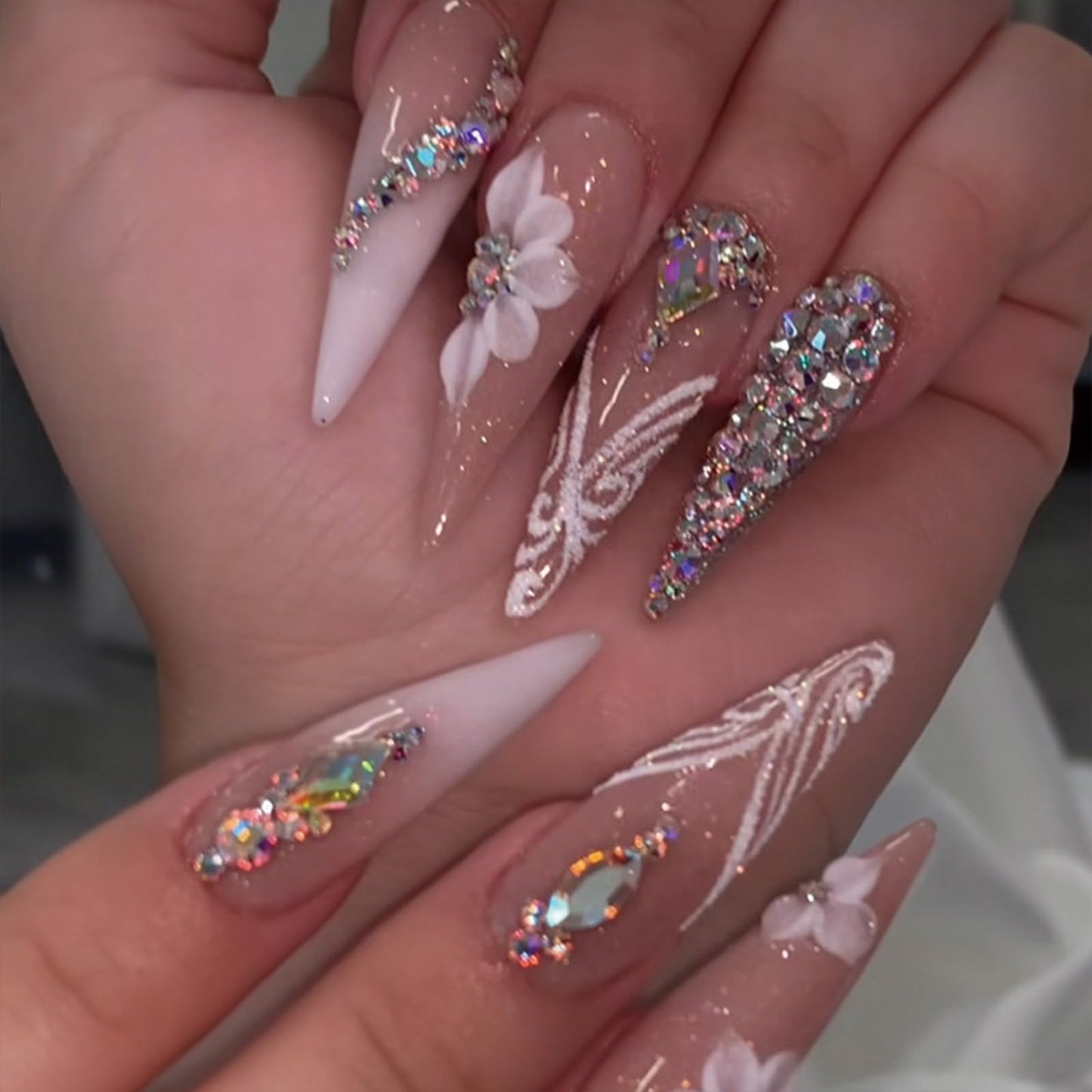 SINHOT Stiletto Press on Nails Long Fake Nails Glossy Glue on Nails Luxury Rhinestones Acrylic Nail White Bling Glitter Almond Artificial Nail Stick on False Nail with Design 24pcs