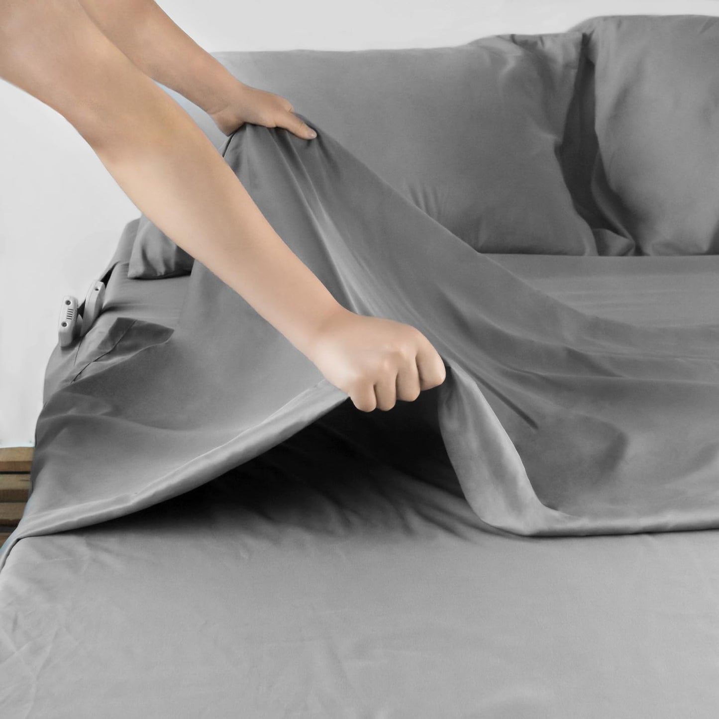 Moonsea Air Mattress Queen Sheet Set Deep Pocket Queen Sheets - 4 Piece Bed Sheets Queen Size Fade Resistant Fits 16in to 24in Pillow Top Air Bed Mattress - Grey