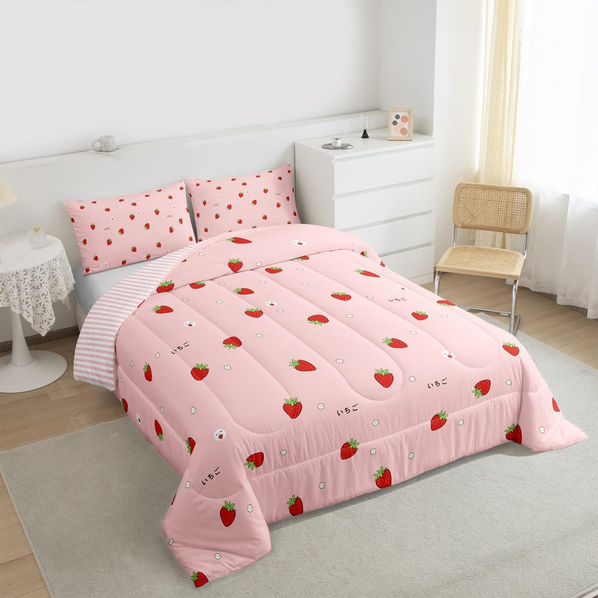 Erosebridal Cute Strawberry Comforter Set Queen Kawaii Japanese Bedding Set, Red Reversible Soft Sweet Cartoon Fruit Duvet Set for Girls Kids Gift Pink Warm Down Comforter Room Decor
