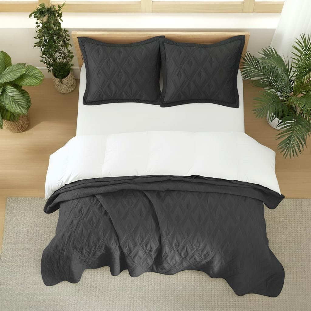BOV Gray Quilt Twin 68x86 – Lightweight Summer Bedspread, Modern Cooling Blanket, Neutral Bedding Coverlet, Soft Comforter