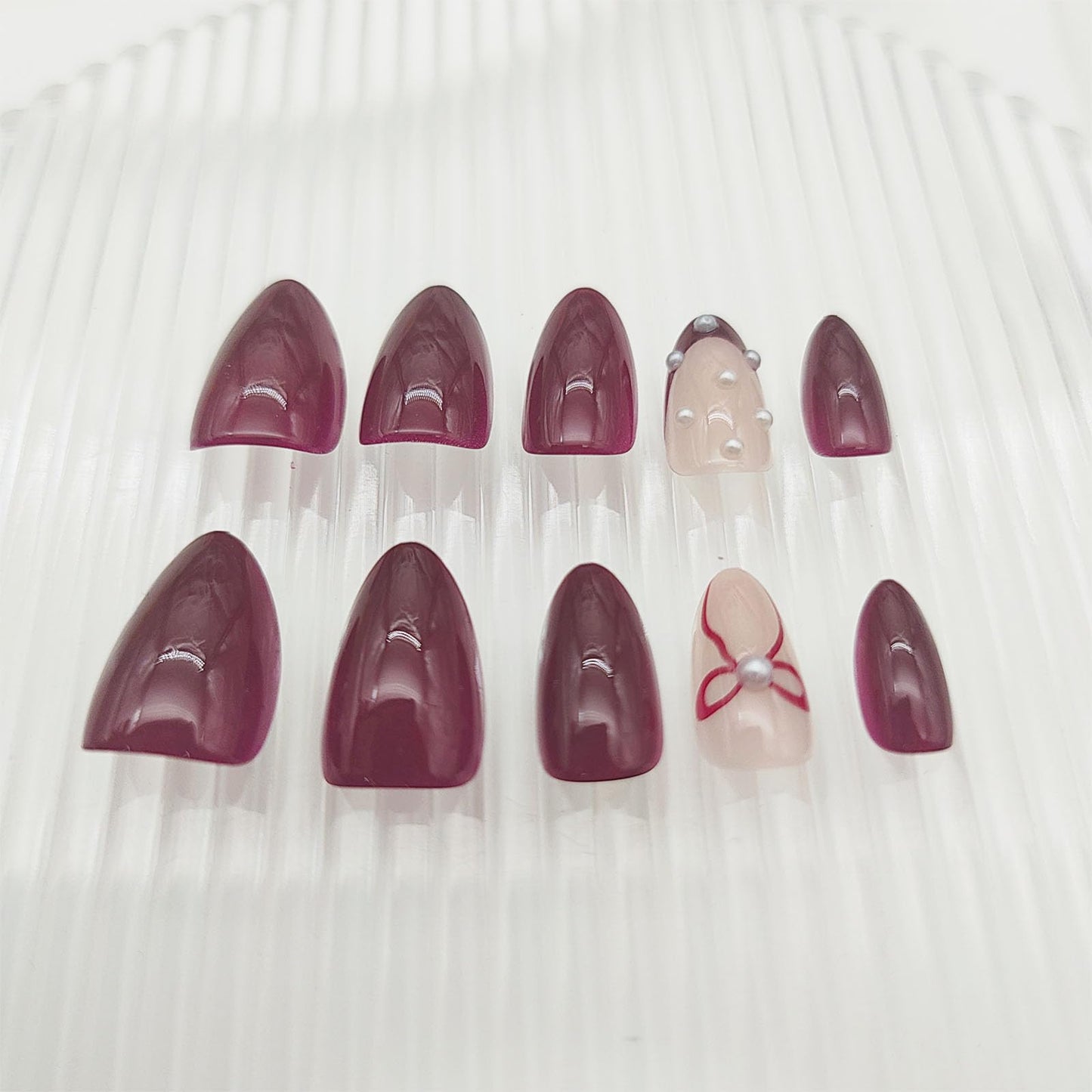 French Tip Press on Nails Short Almond Fake Nails Wine Red Rhinestone Bow Design Stick on Nails Full Cover Reusable Glue on Nail Women Manicure 24Pcs