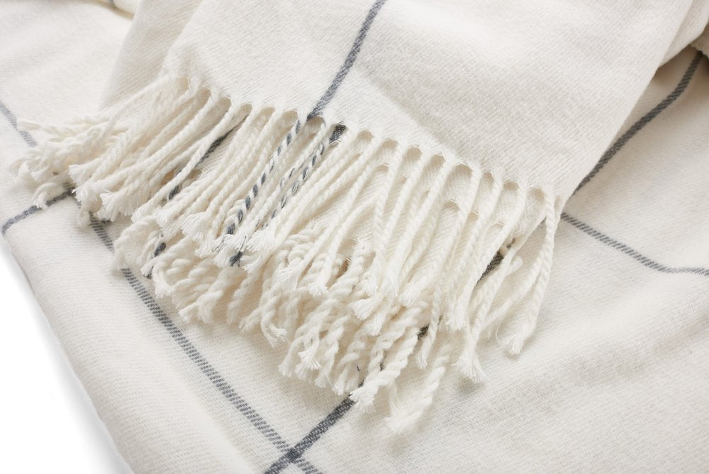 Arus Acrylic Highlands Collection Queen Size Tartan Plaid Design Throw Blanket Off-White, 60x80 inches